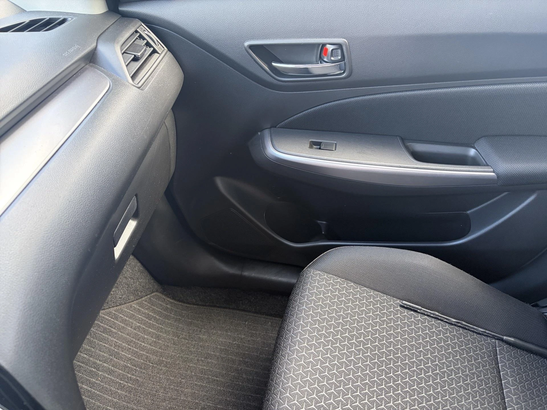 Suzuki-Swift-image-19