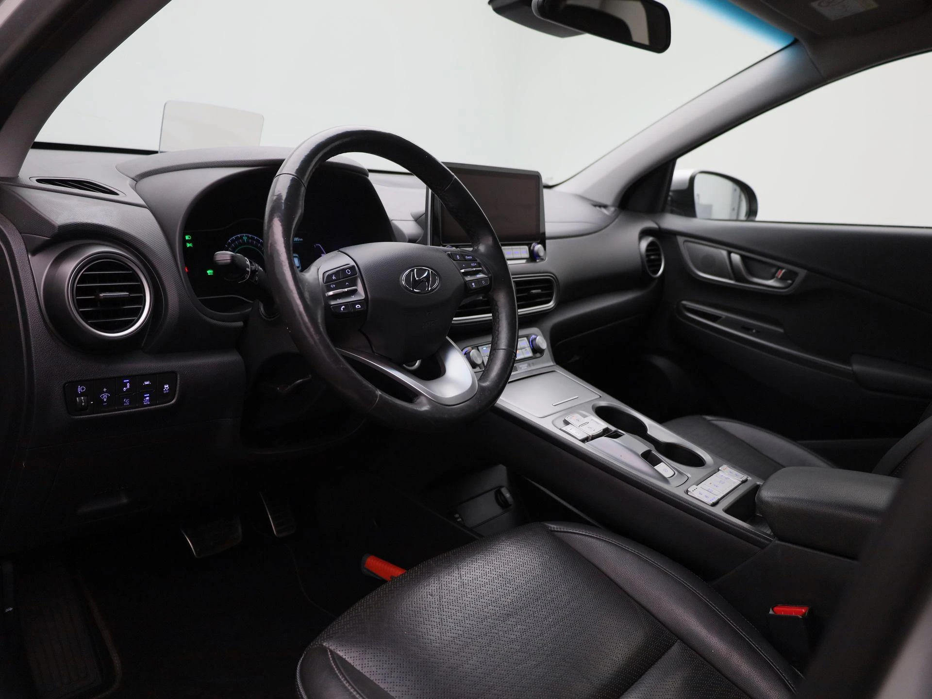 Hyundai-Kona-image-26