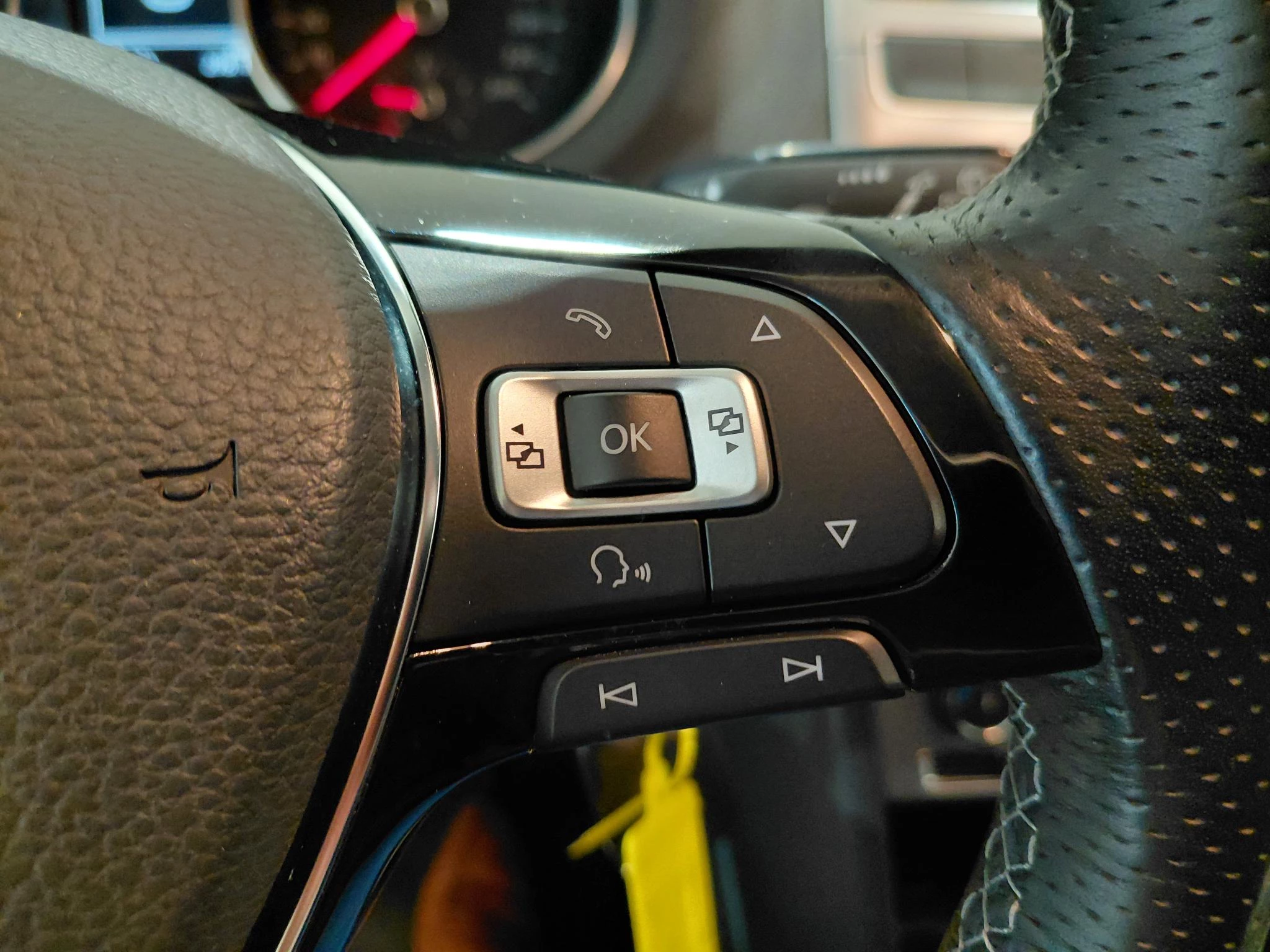 Volkswagen Polo 1.2 TSI Cross