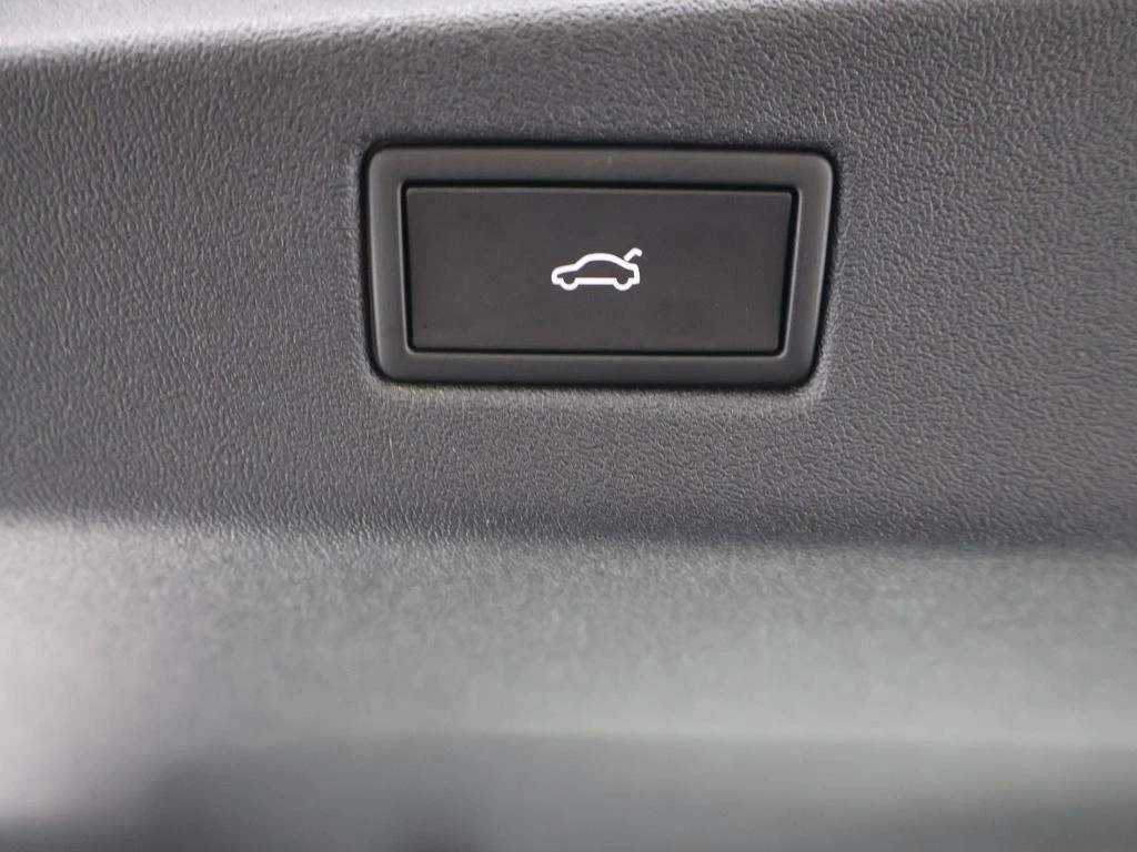 Volkswagen ID.7 Pro Business Premium 77kWh (286 pk) / DEMO