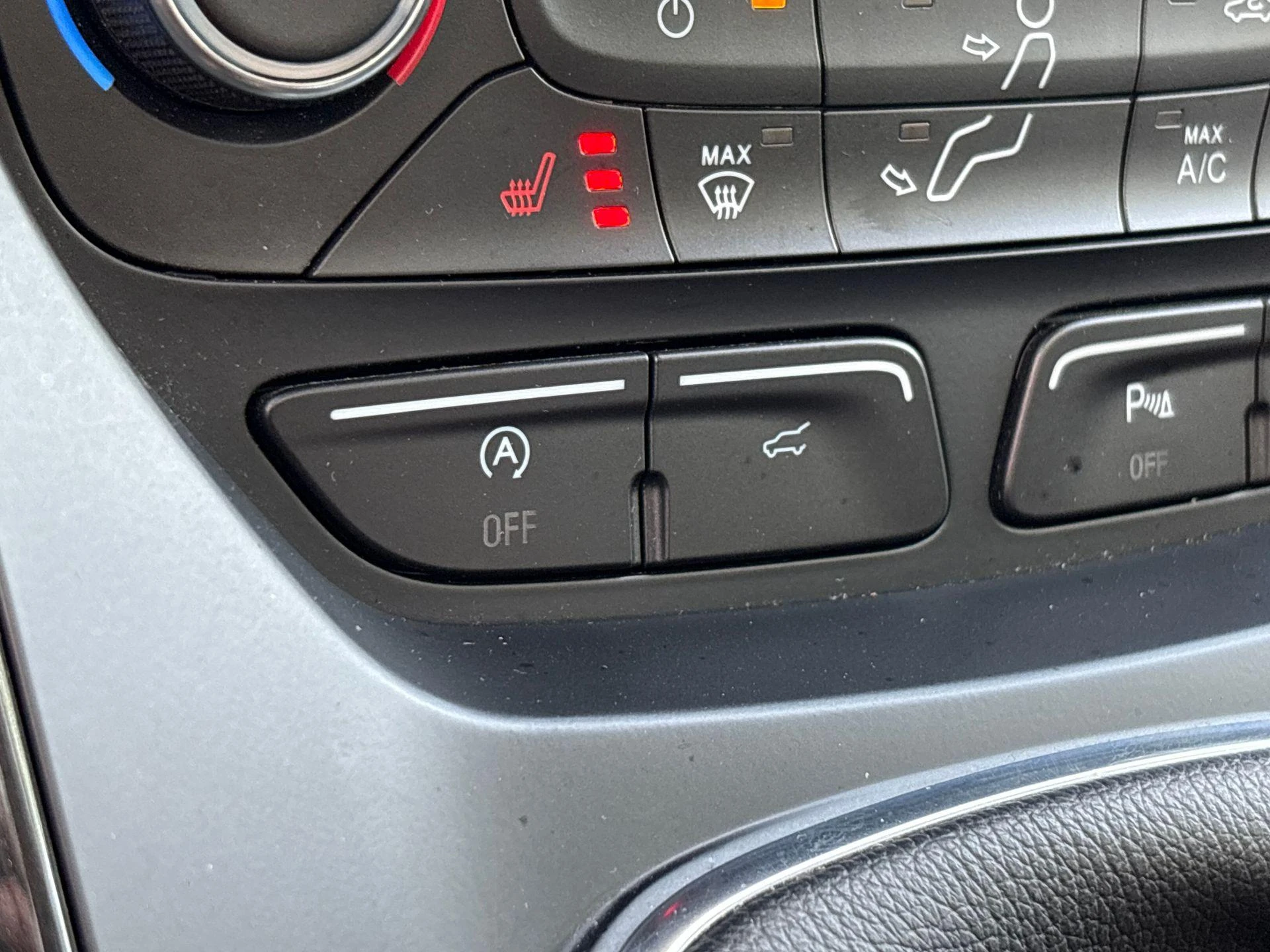 Ford-Kuga-image-8