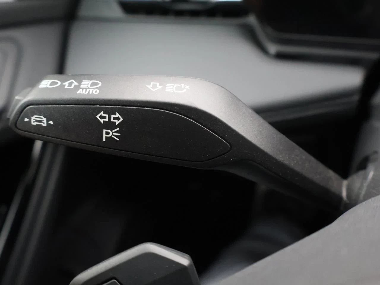 Audi-A6 Sportback e-tron-image-29