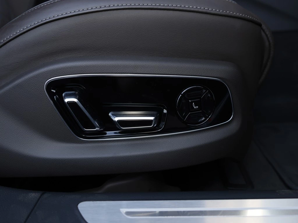 Audi S8 4.0 TFSI quattro tiptronic
