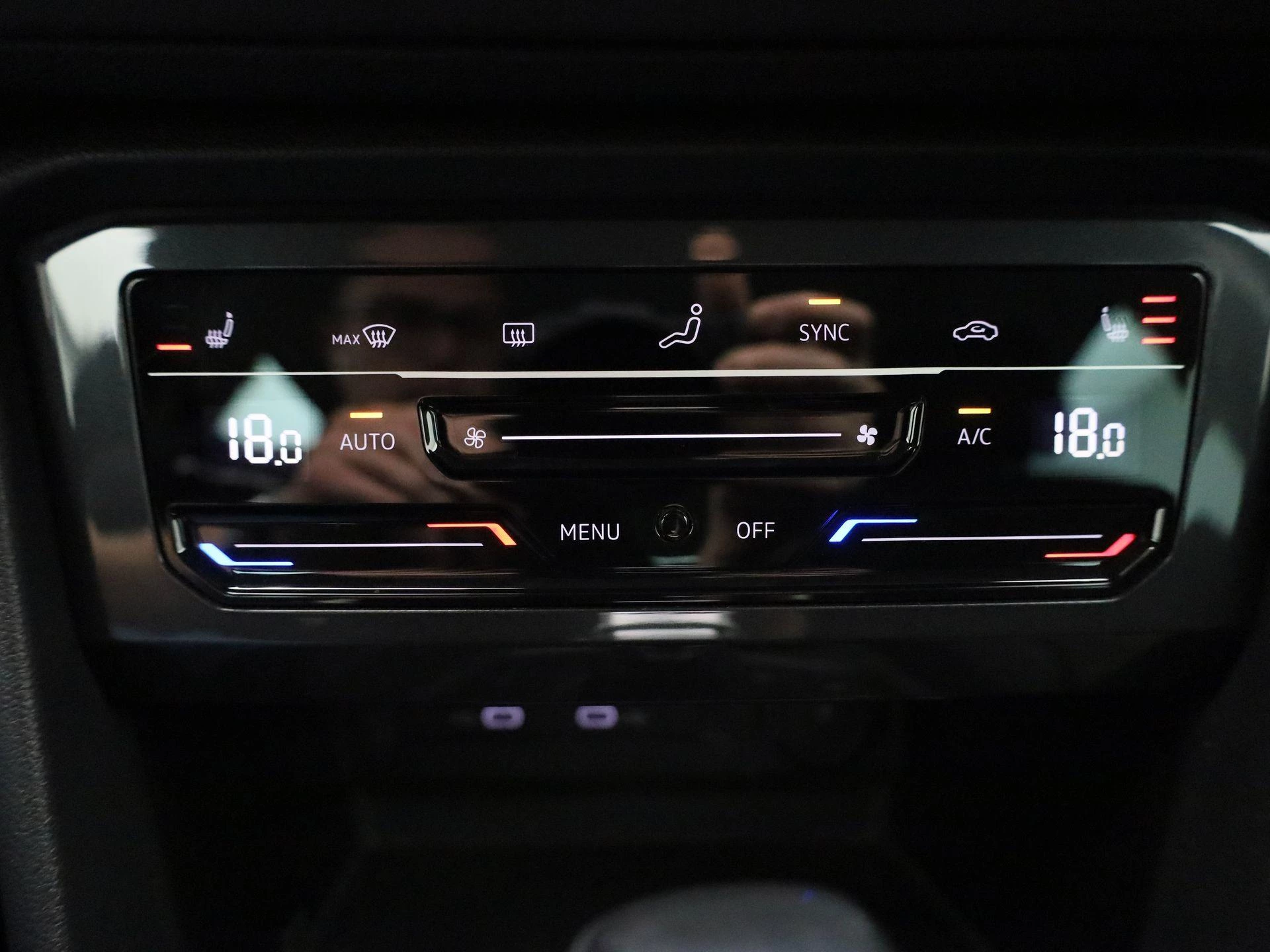 Volkswagen-Tiguan-image-23