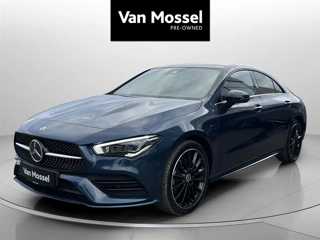 Mercedes-Benz-CLA-image-0