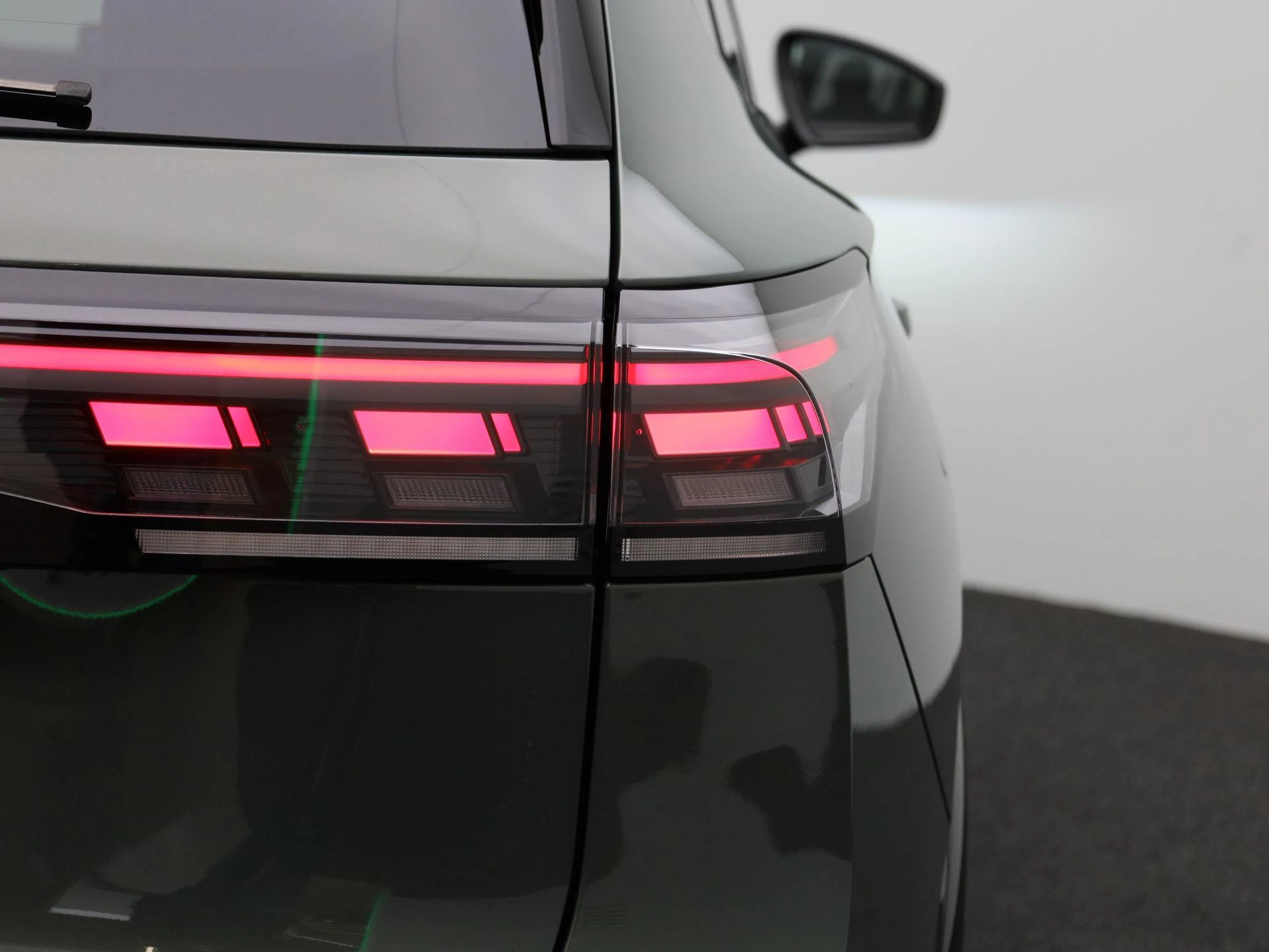 Volkswagen-Tiguan-image-52