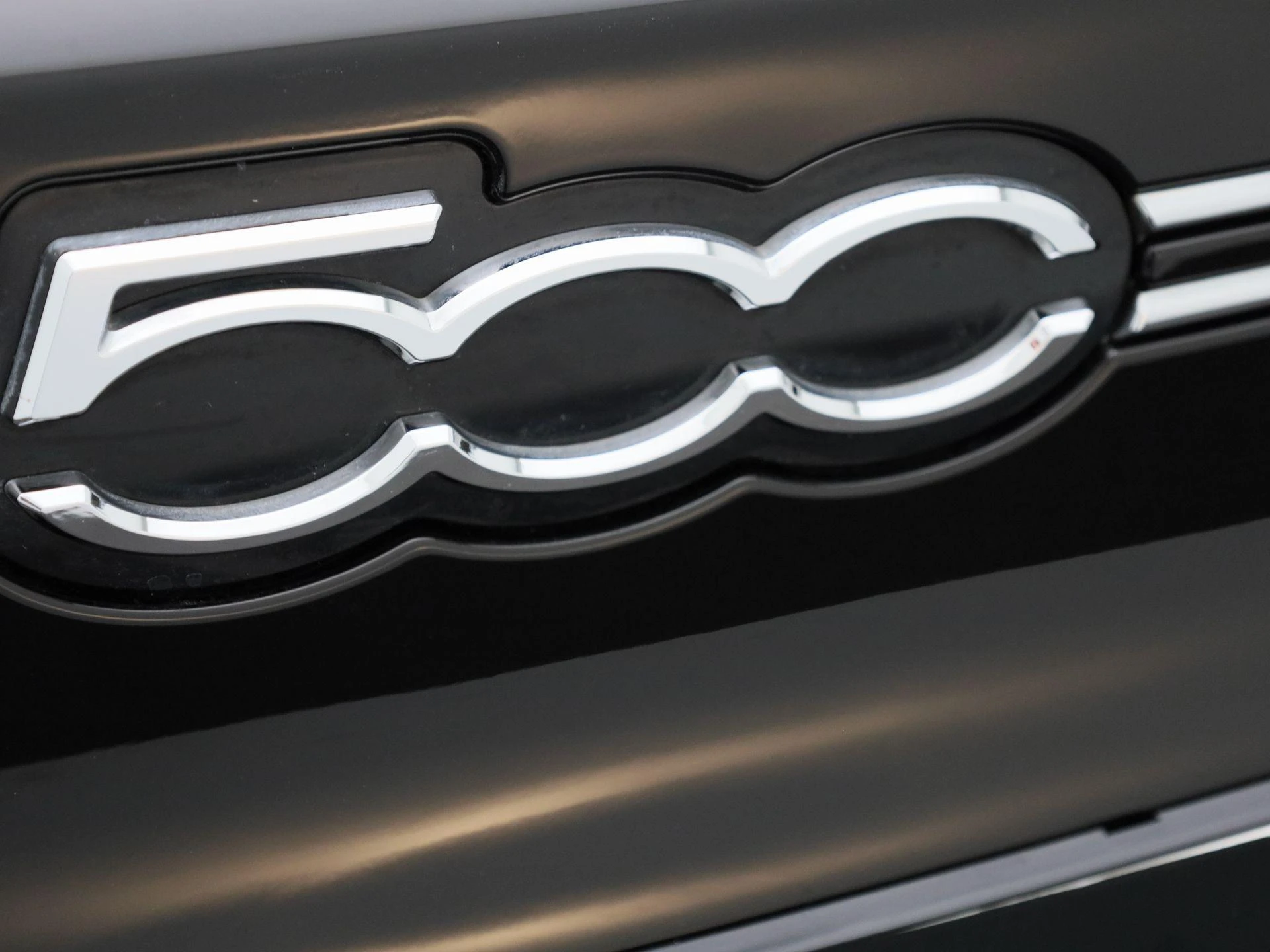 Fiat-500e-image-35