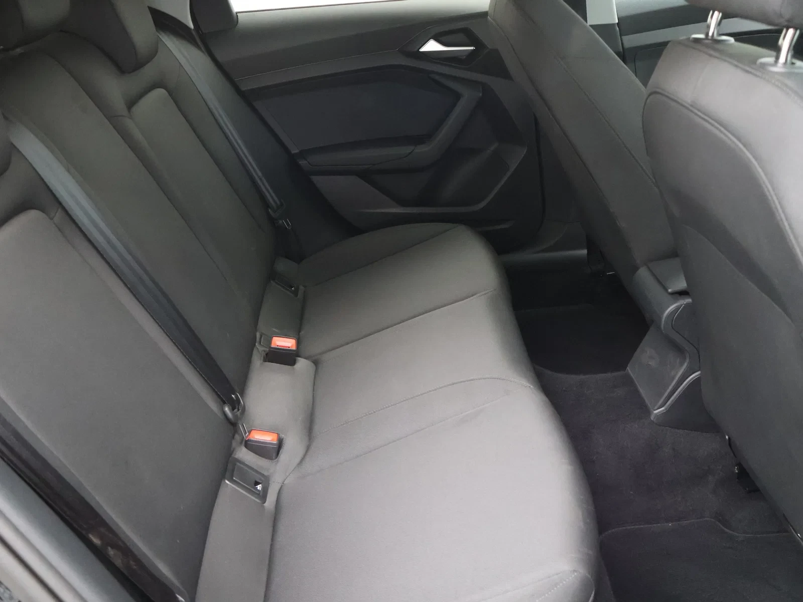 Audi-A1 Sportback-image-10