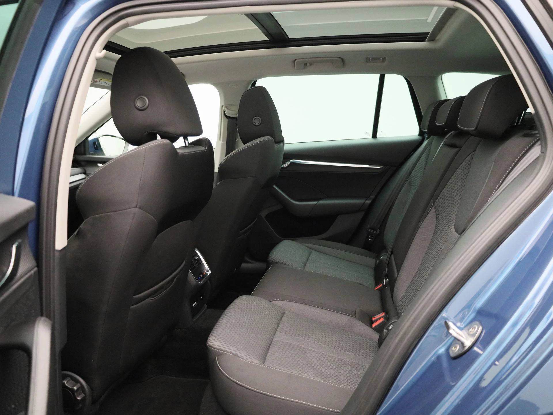 Škoda-Octavia-image-9