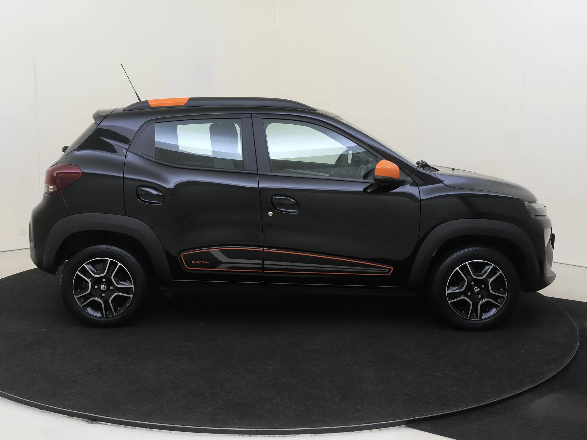 Dacia-Spring-image-8