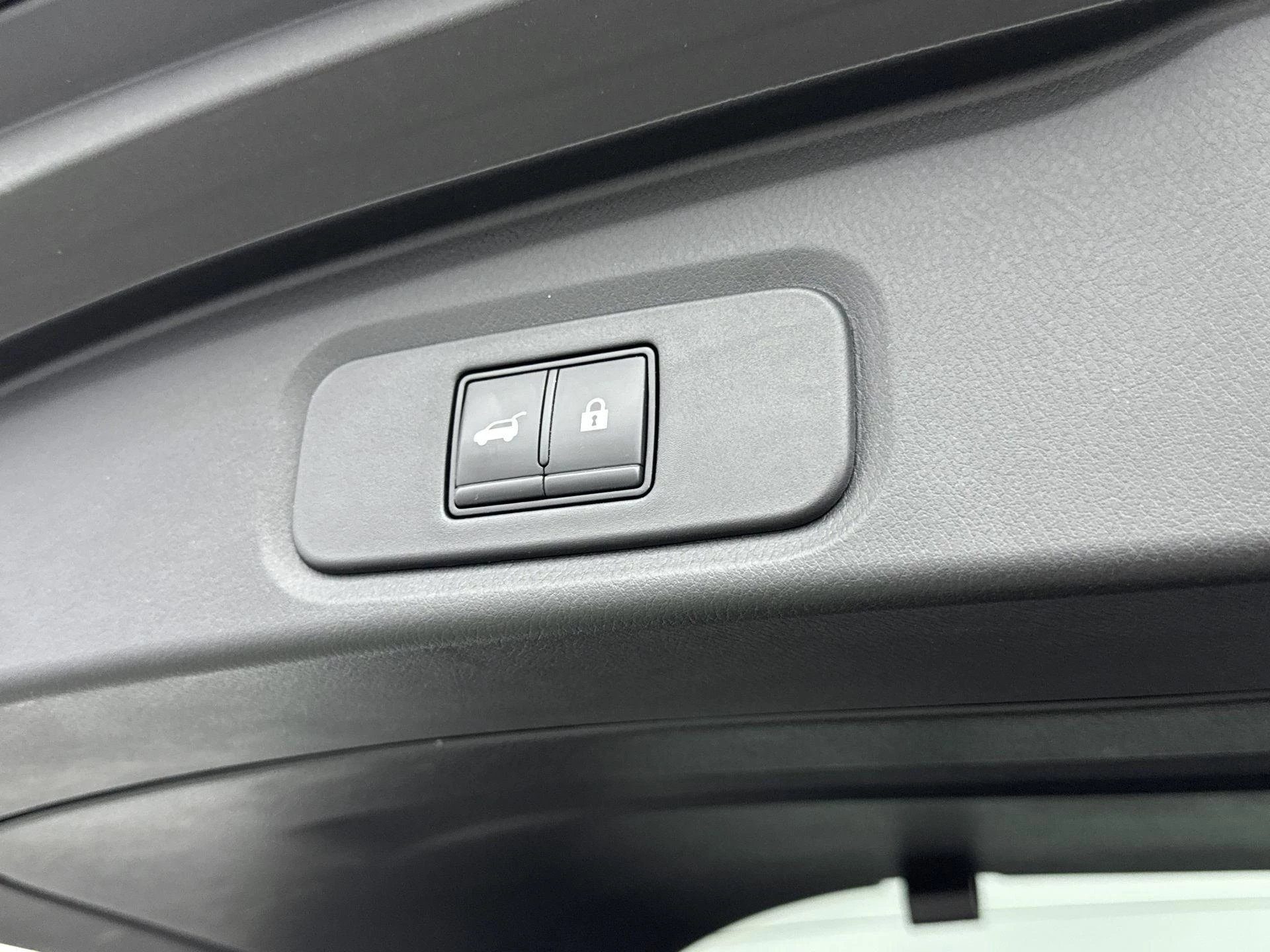 Nissan-QASHQAI-image-22