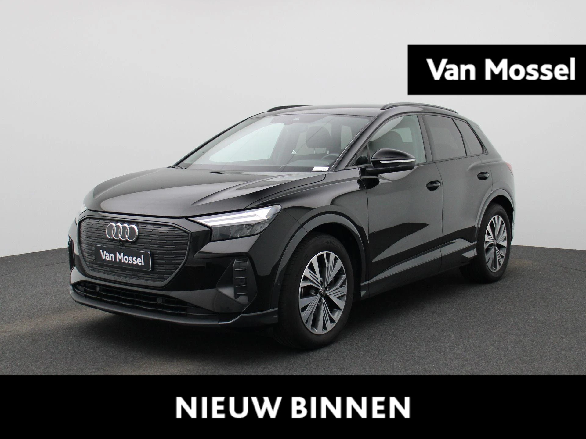 Audi-Q4 e-tron-image-0