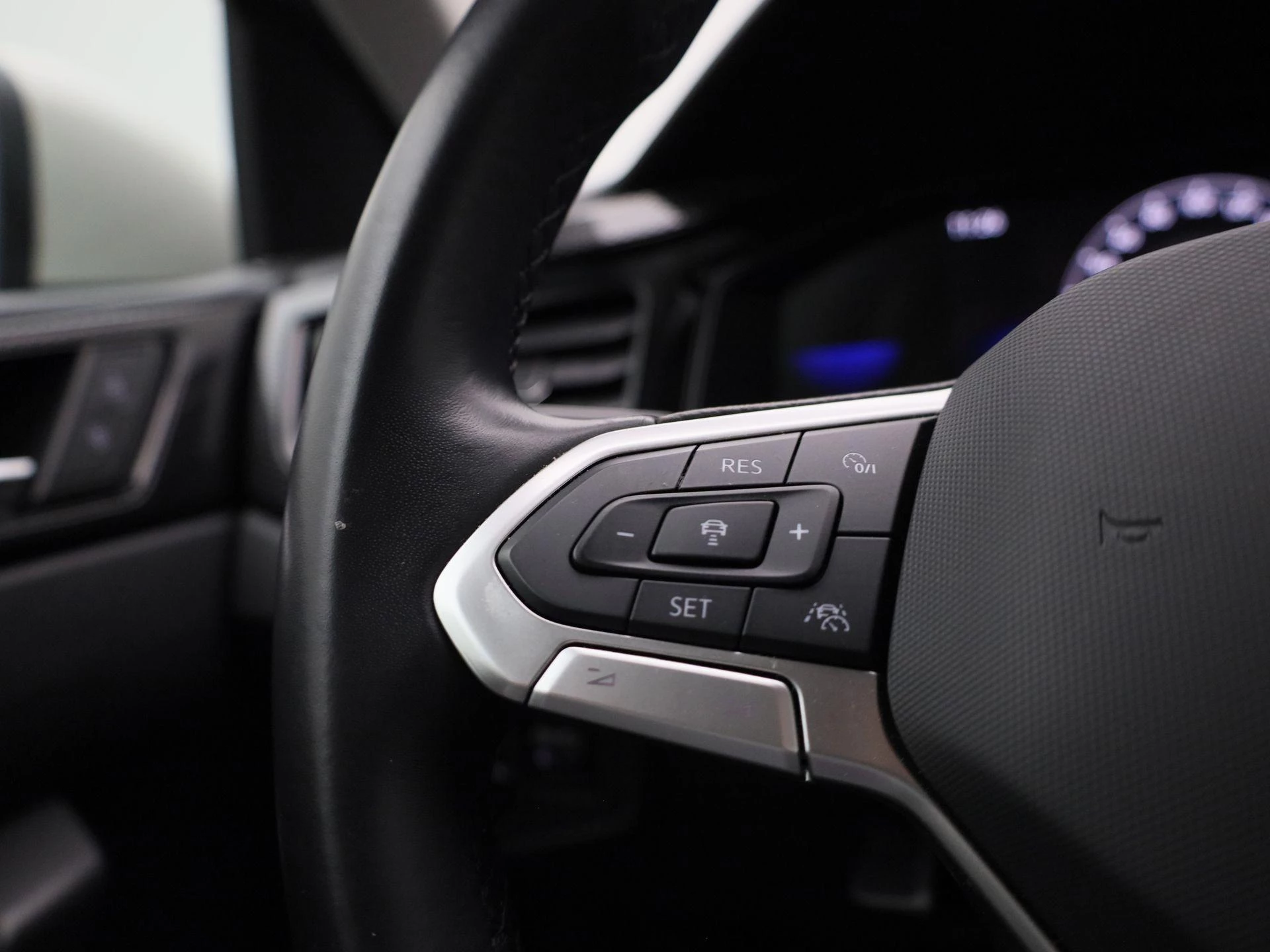 Volkswagen-Taigo-image-17