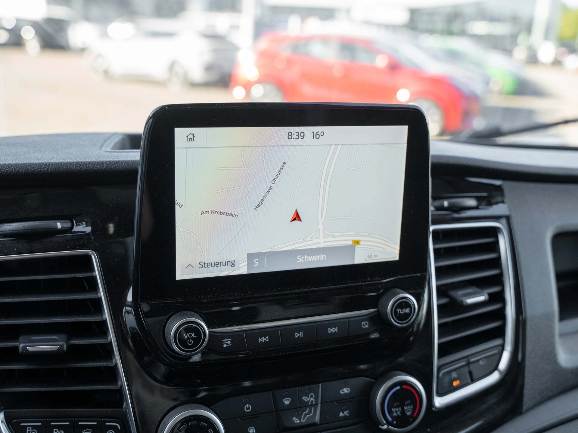 Ford-Transit-image-11