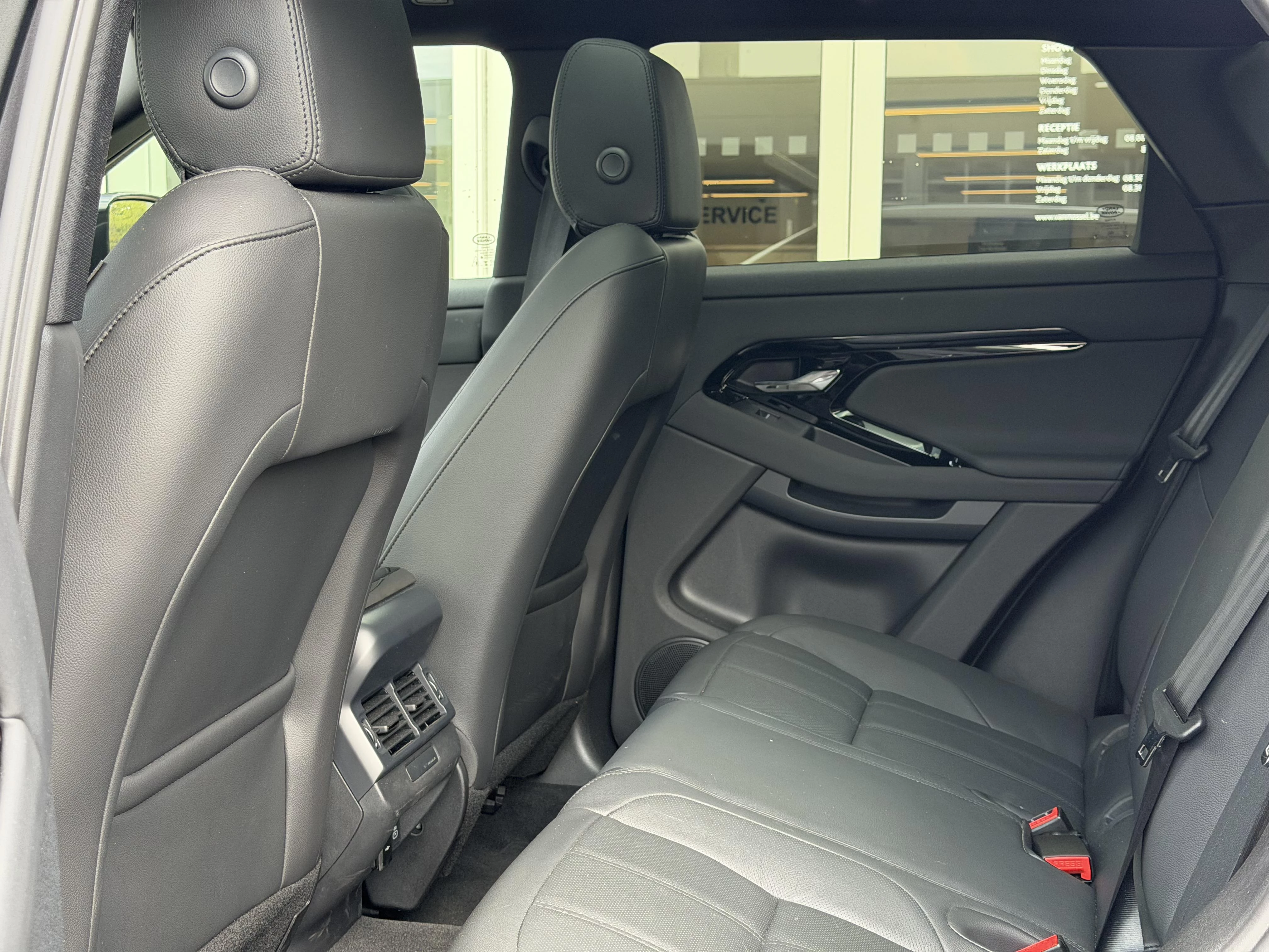 Land Rover Range Rover Evoque P300e S AWD Auto. 24MY