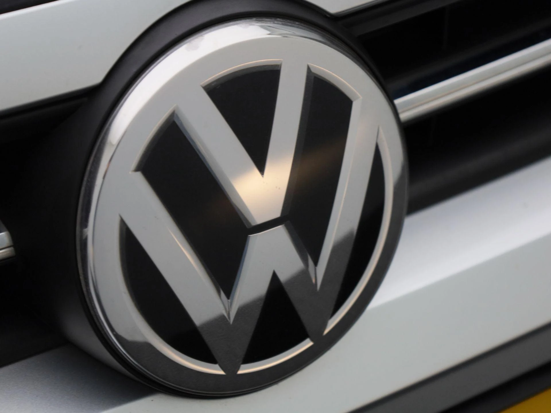 Volkswagen-Polo-image-30