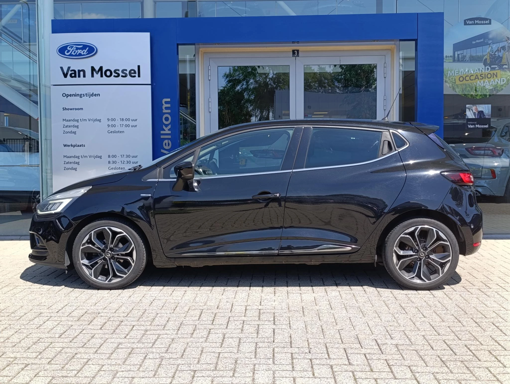 Renault-Clio-image-1