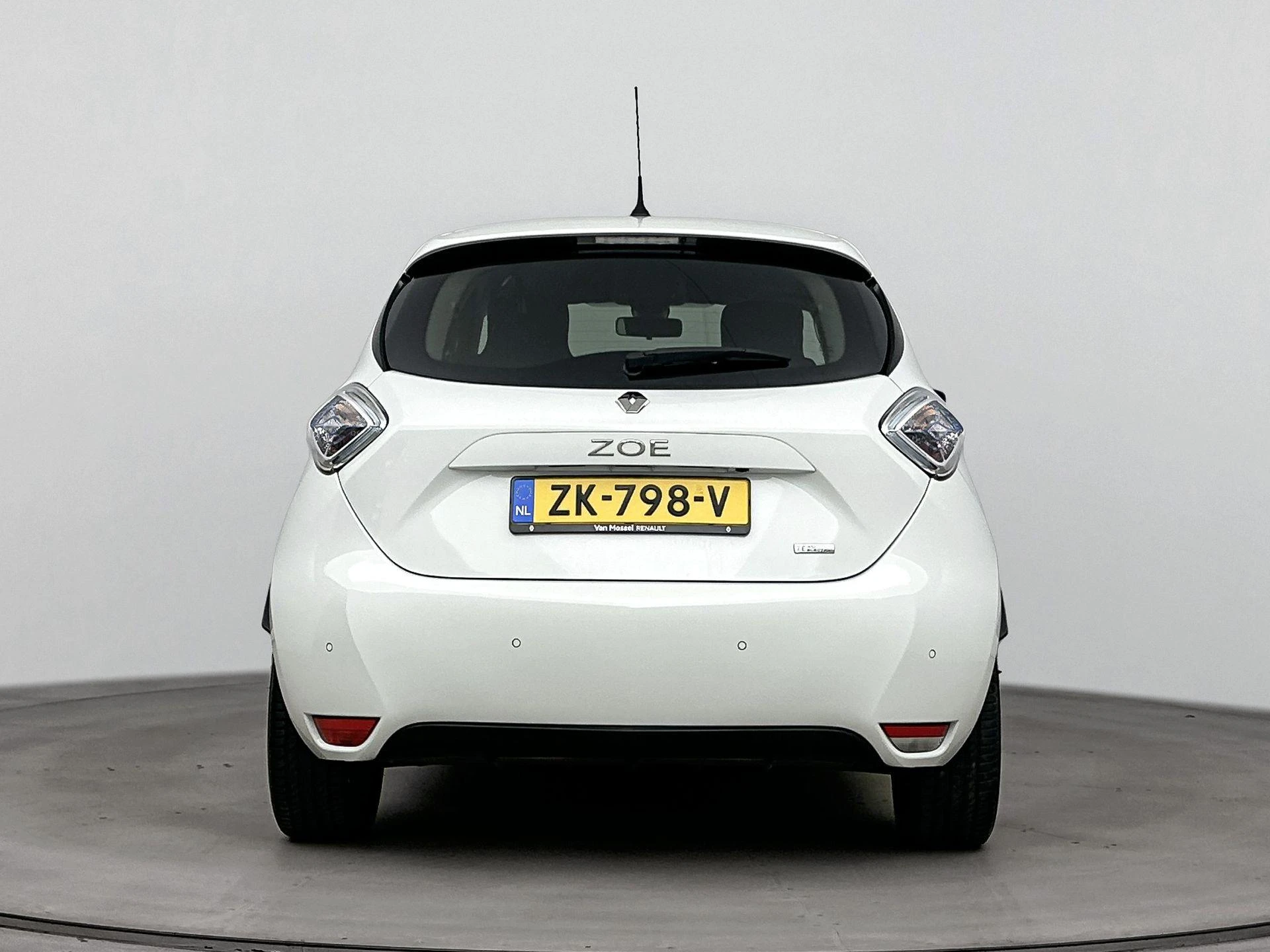 Renault-ZOE-image-2