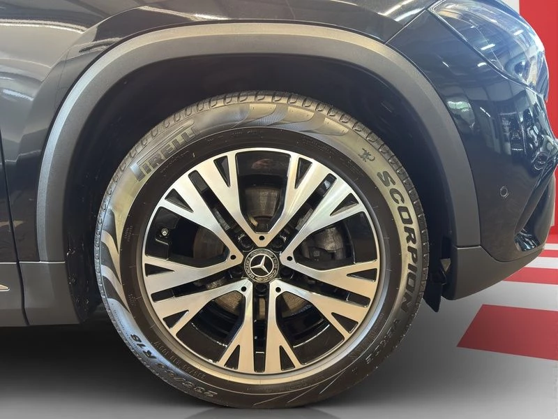 Mercedes-Benz GLA 200 d PROGRESSIVE DISTRONIC AHK SHZ KLIMA ProgressiveH247 GLA 200 d PROGRESSIVE DISTRONIC AHK SHZ KLIMA Progressive
