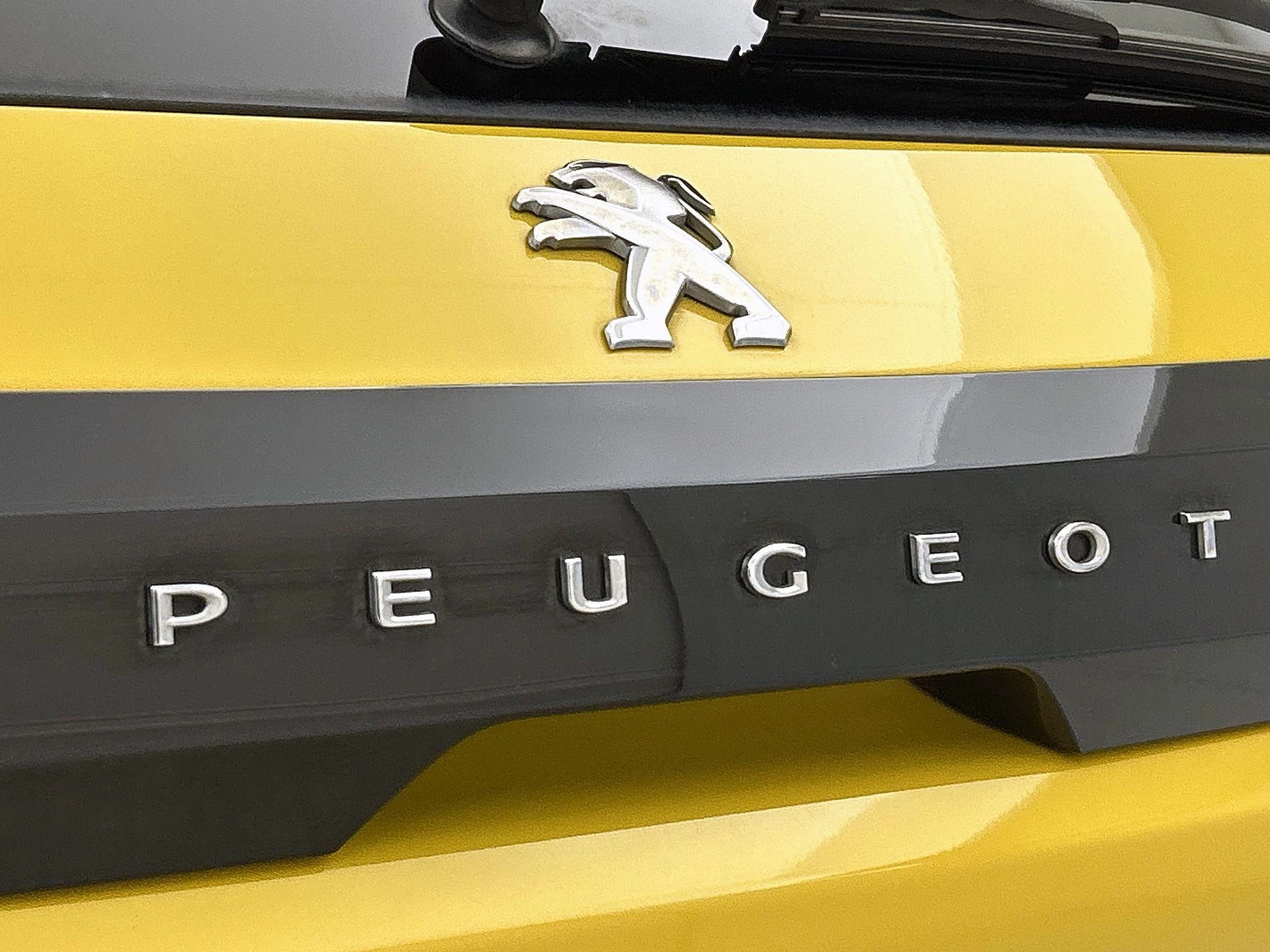 Peugeot-208-image-13