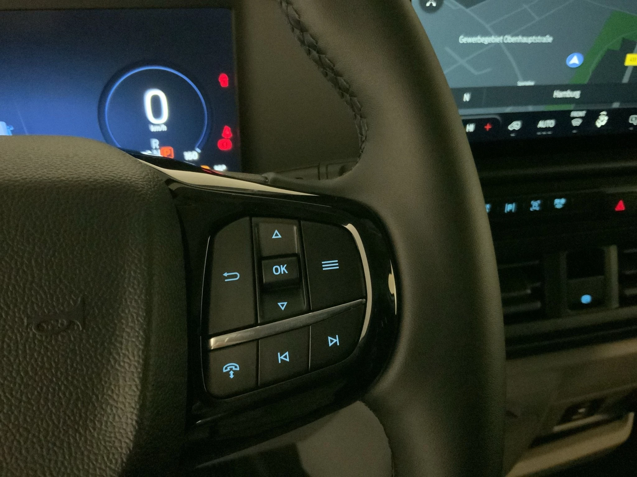 Ford-Transit Custom-image-17