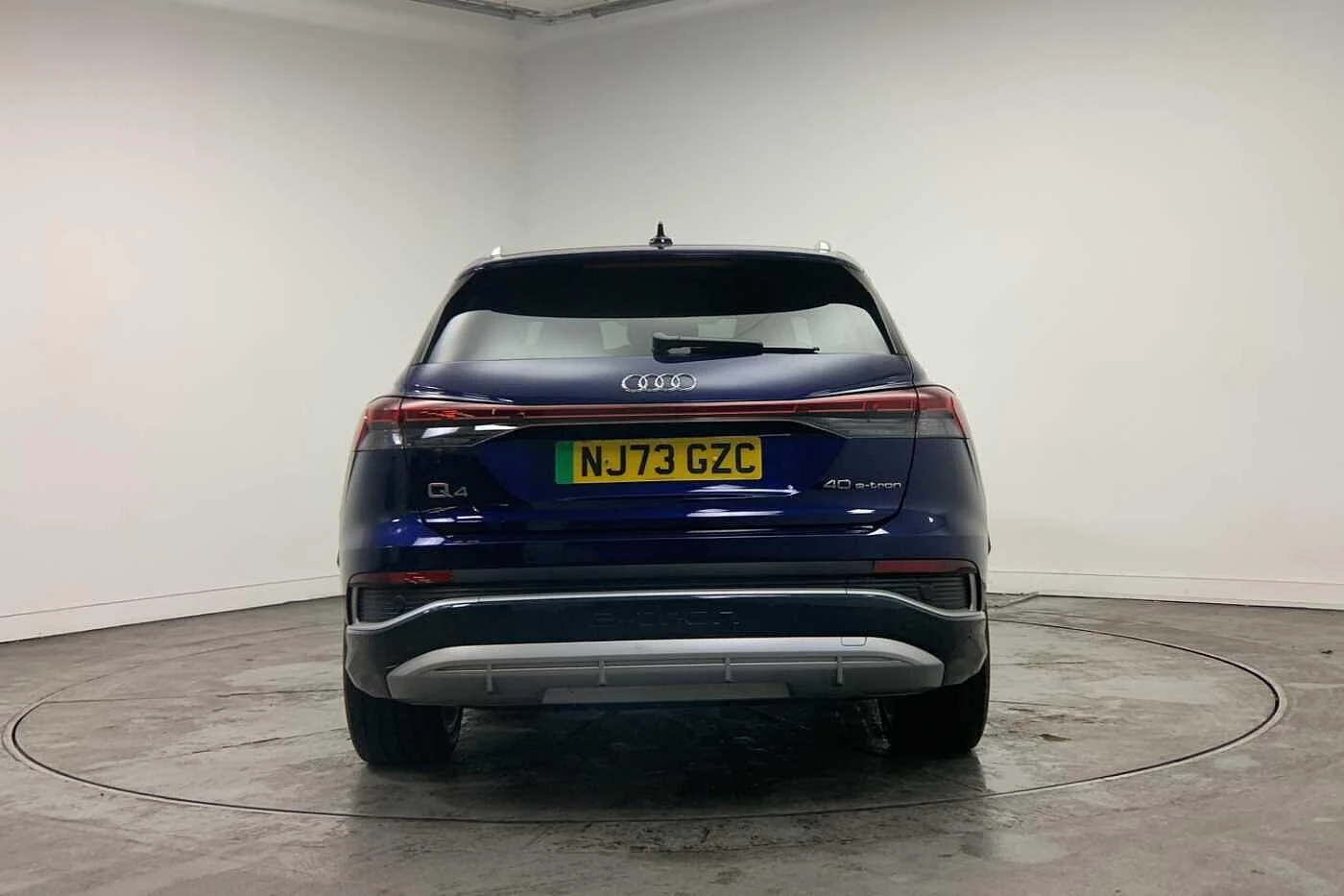 Audi-Q4 e-tron-image-10