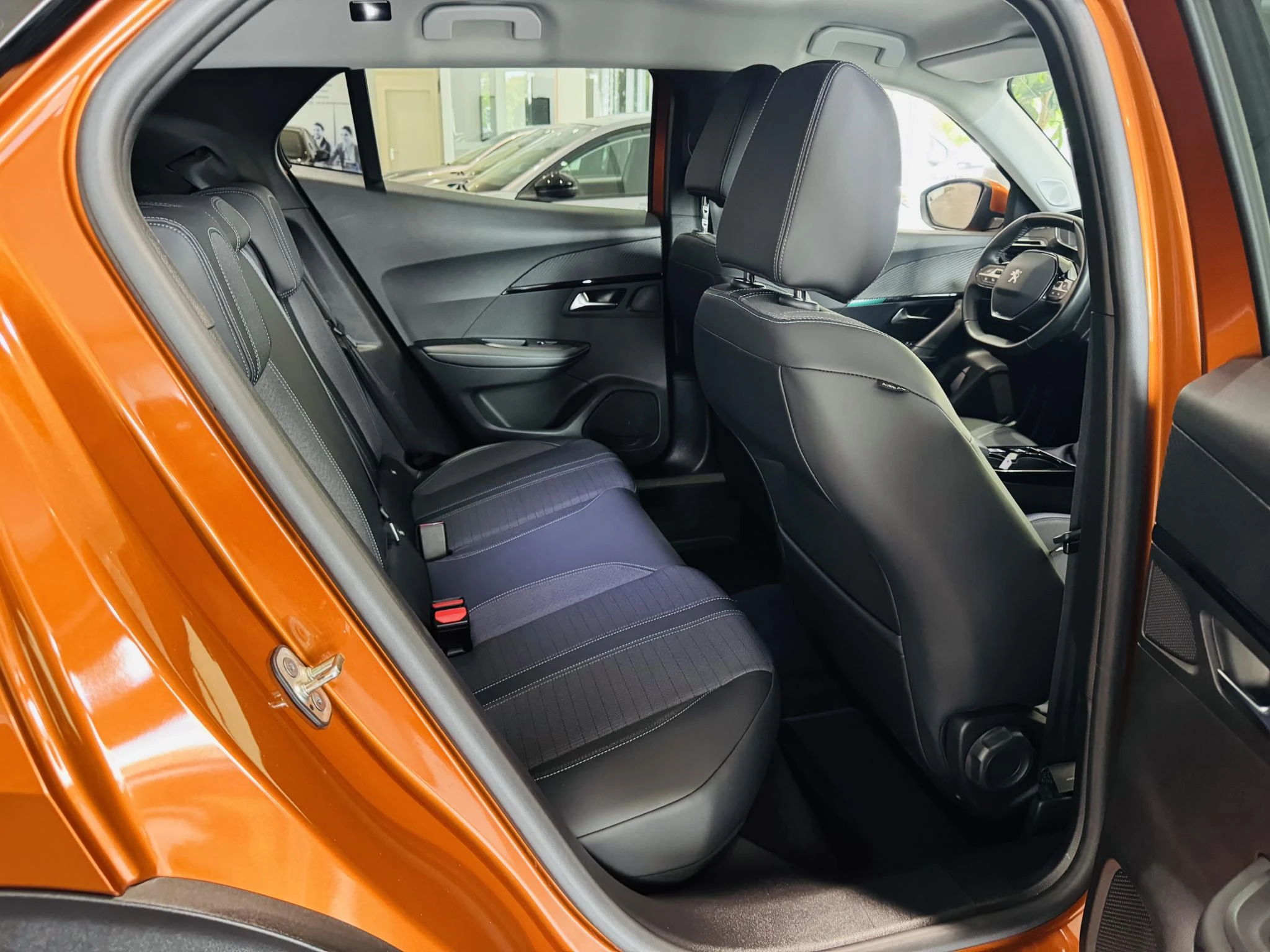 Peugeot-2008-image-35