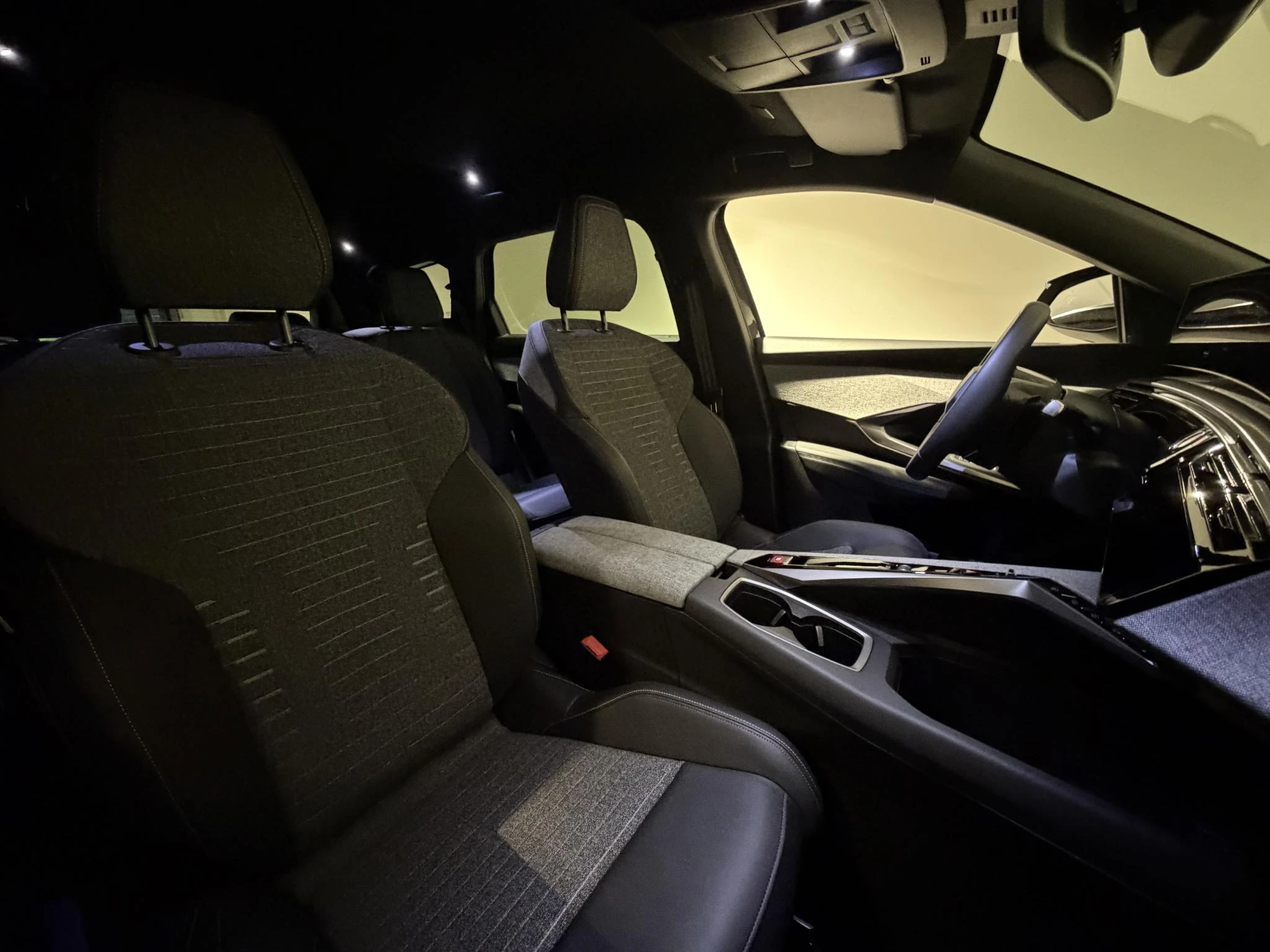 Peugeot-5008-image-18