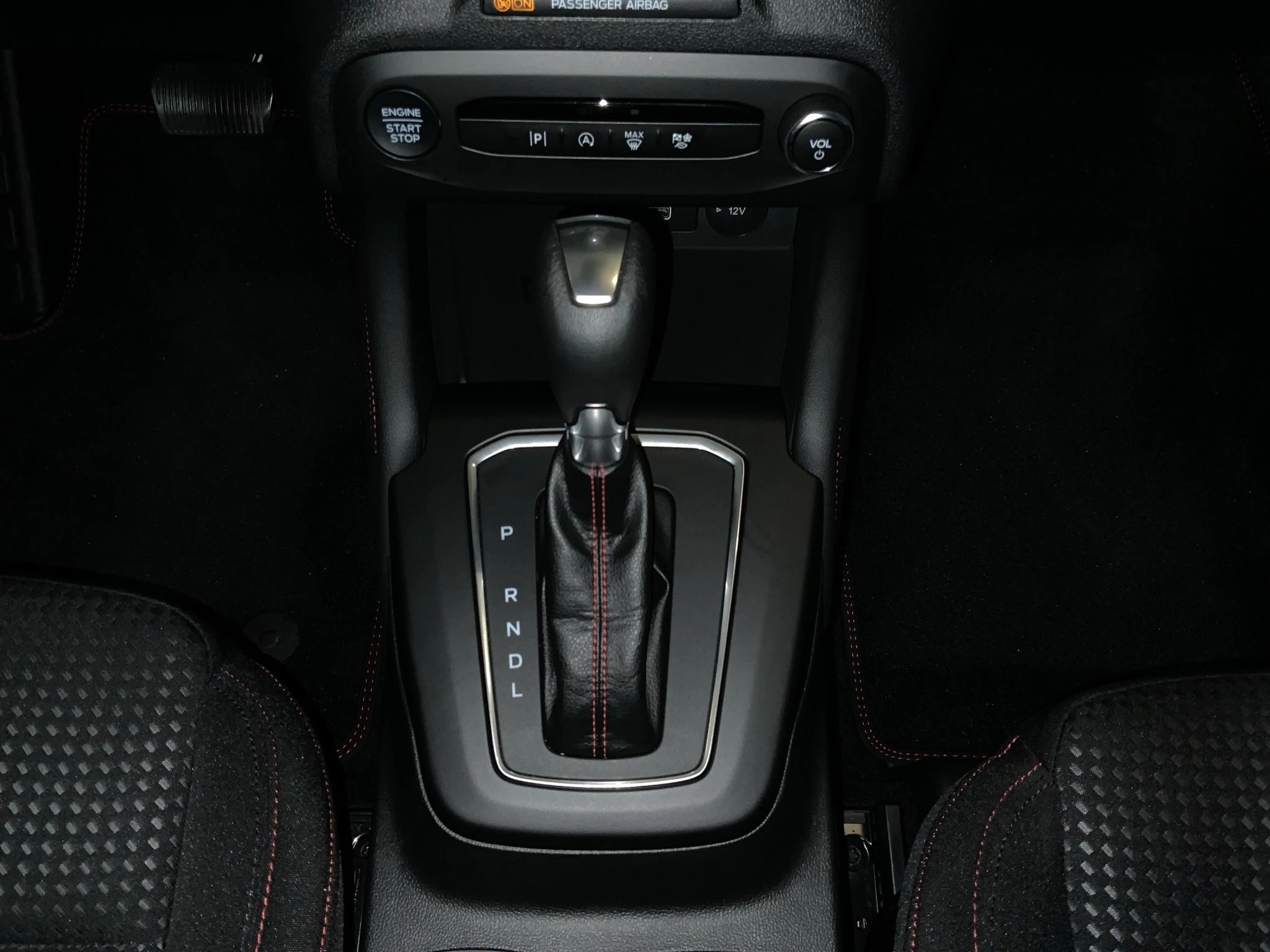 Ford Focus ST-Line X Turnier Aut.*AHK*ACC*HUD*KAM*NAVI*WINTER-PKT.