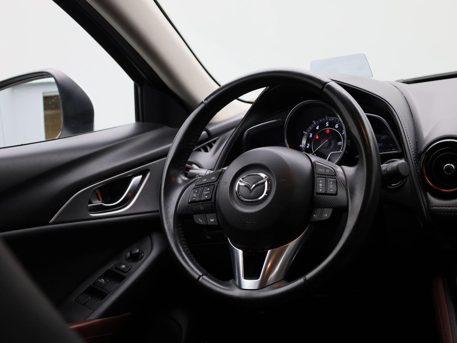 Mazda CX-3 2.0 SkyActiv-G 120 GT-M