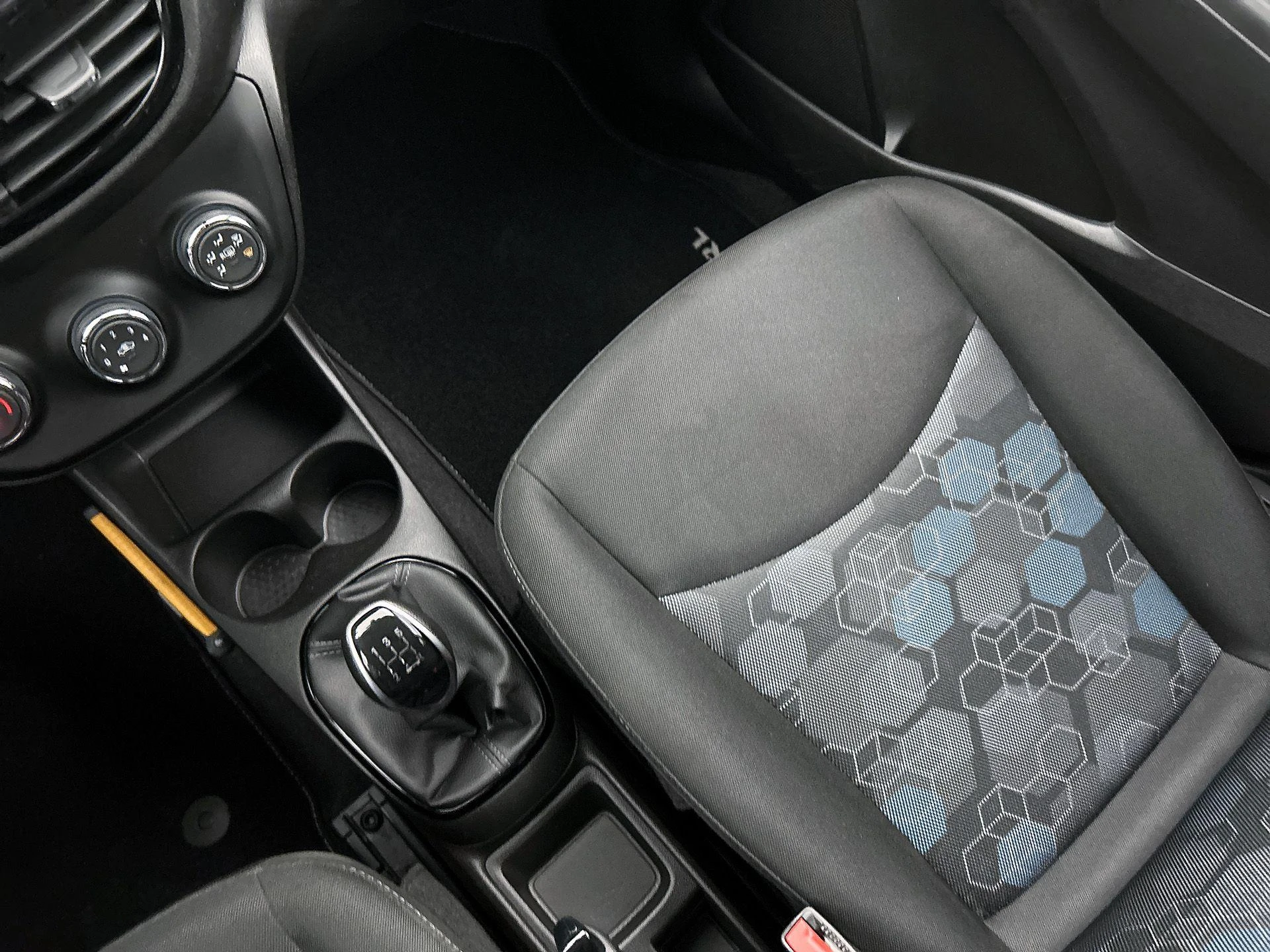 Opel-KARL-image-11