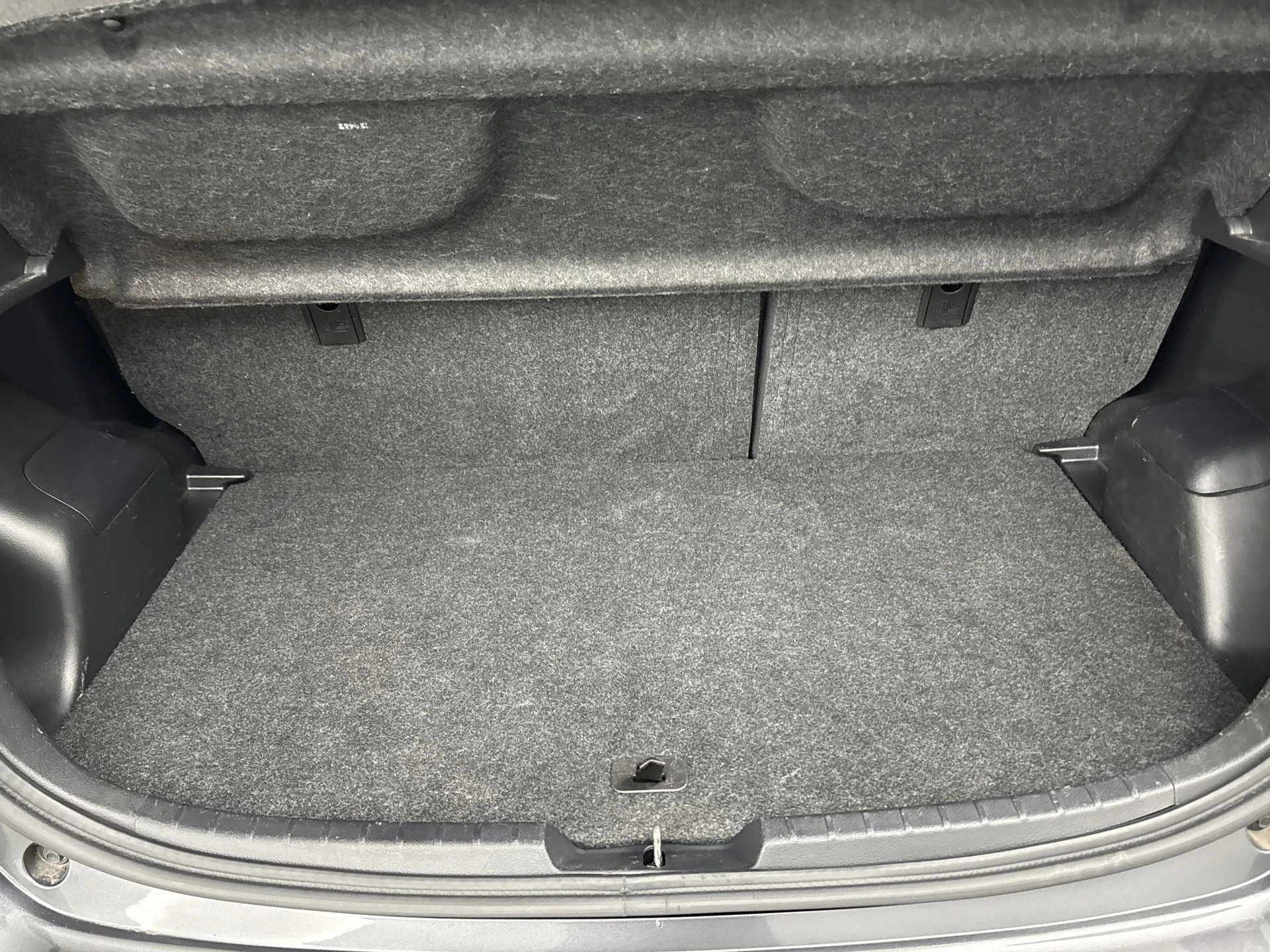 Toyota Yaris 1.5 Hybrid Trend Bi-Tone