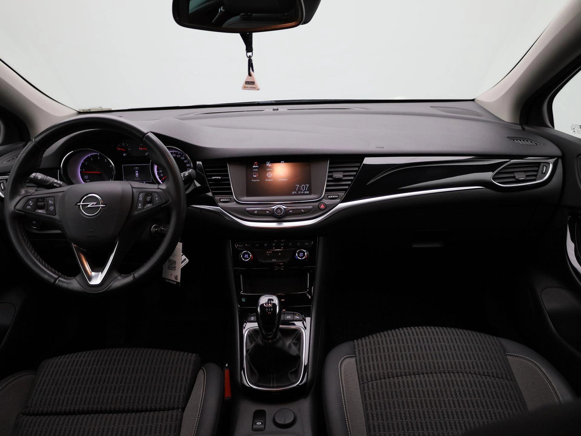 Opel-Astra-image-31