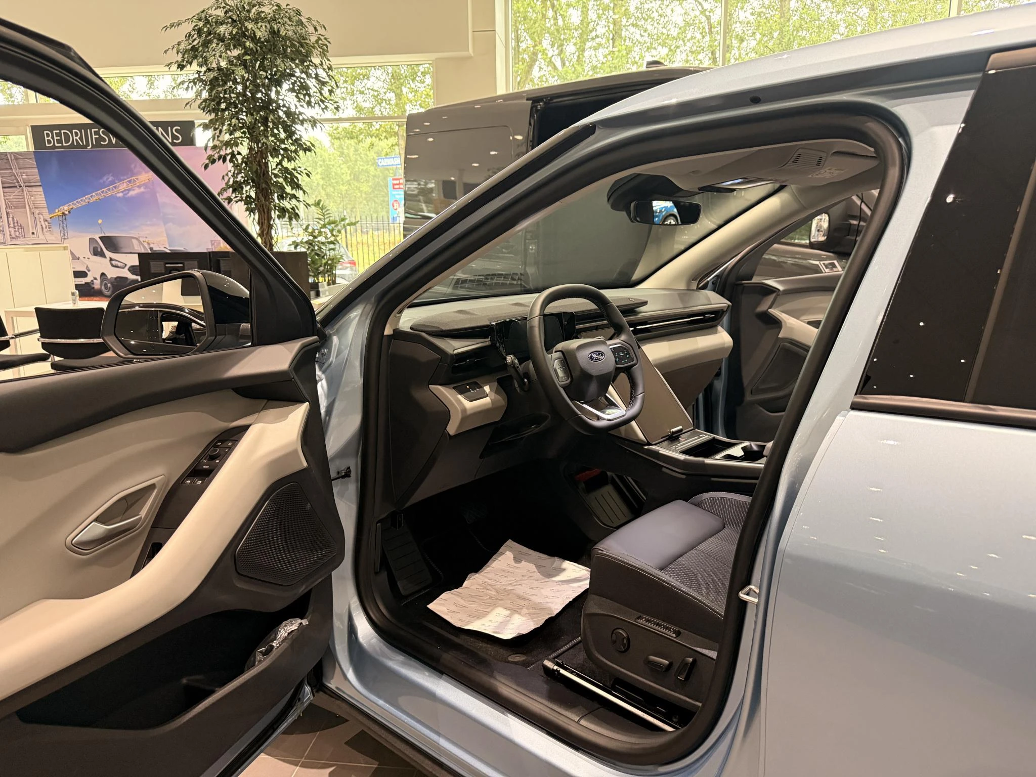 Ford-Explorer-image-11