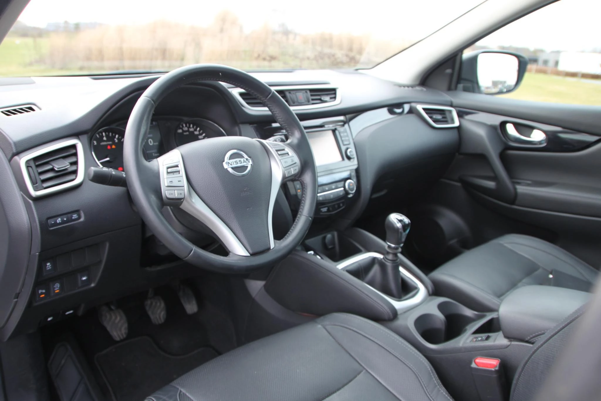 Nissan-QASHQAI-image-10