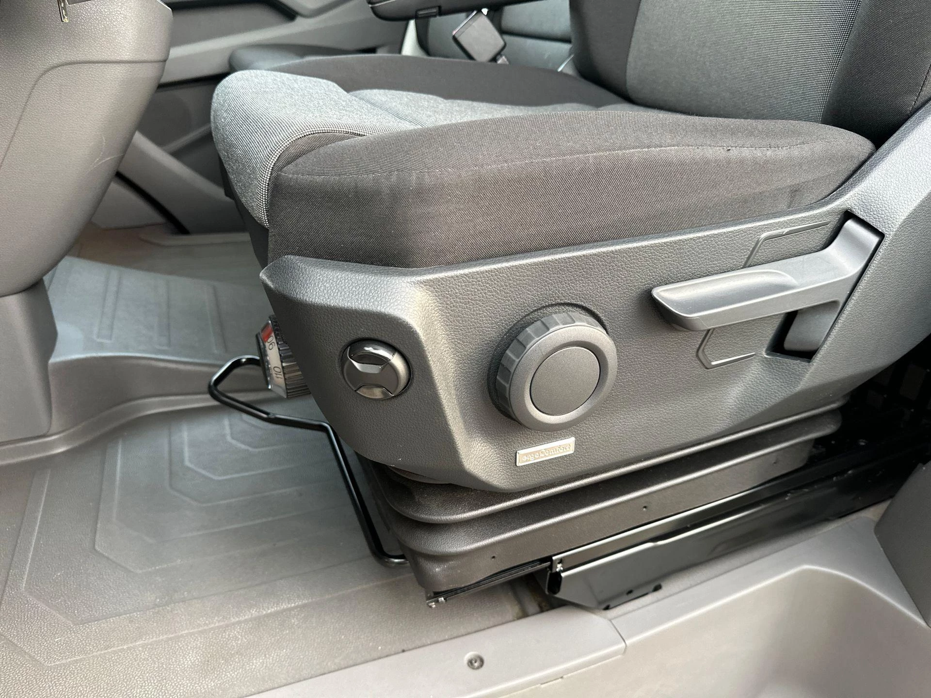 Volkswagen-Crafter-image-15