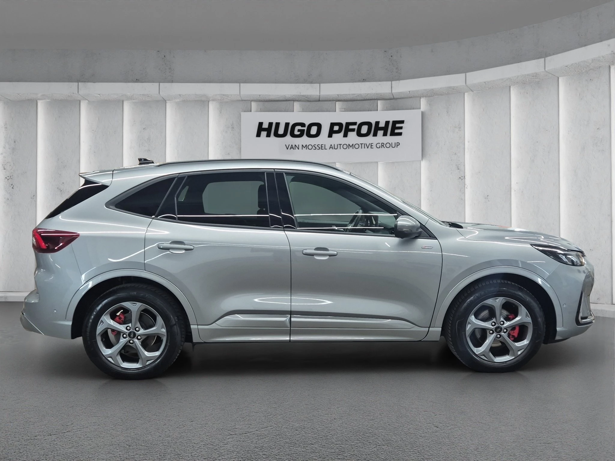 Ford Kuga ST-Line X Aut.*360GRAD*LED-MATRIX*NAVI*GRA*WINTER-PKT.