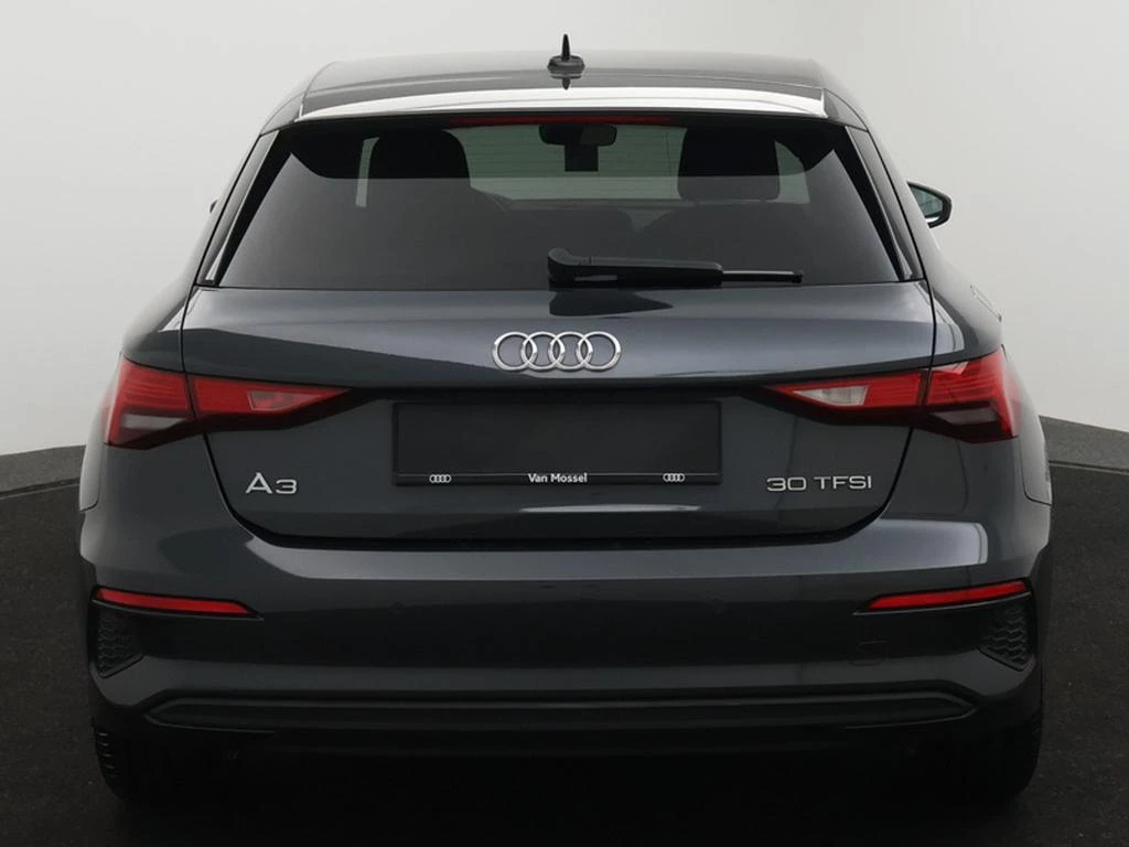 Audi A3 Sportback Audi A3 Sportback 30TFSI 110PK *AUTOMAAT*LEDER*VIRTUAL COCKPIT*NAVI*APP-CONNECT*PDC*ACC*...*