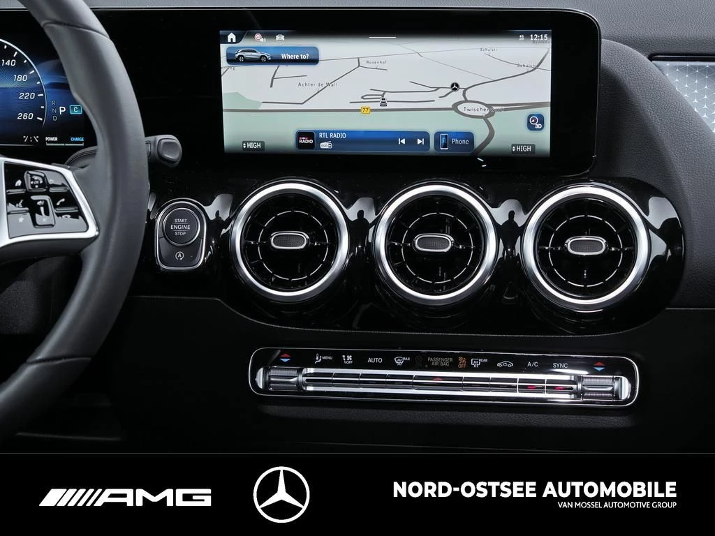 Mercedes-Benz GLA 200 PROGRESSIVE AHK SHZ MBUX KLIMA NAVI Progressive