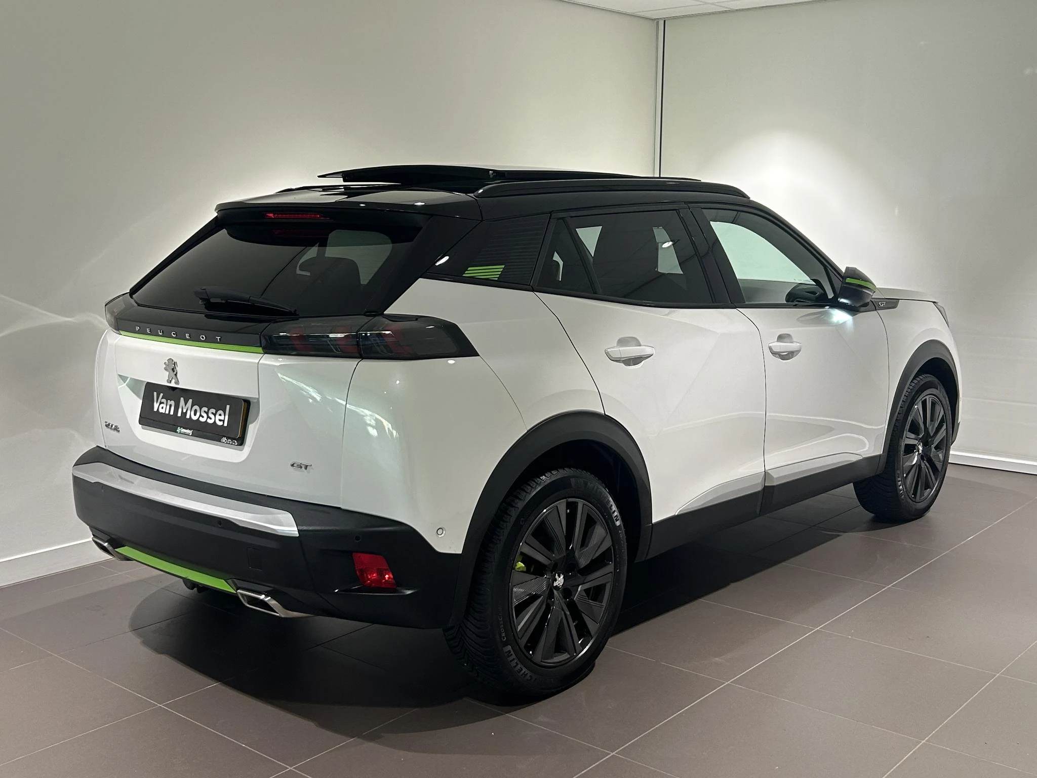 Peugeot-2008-image-3