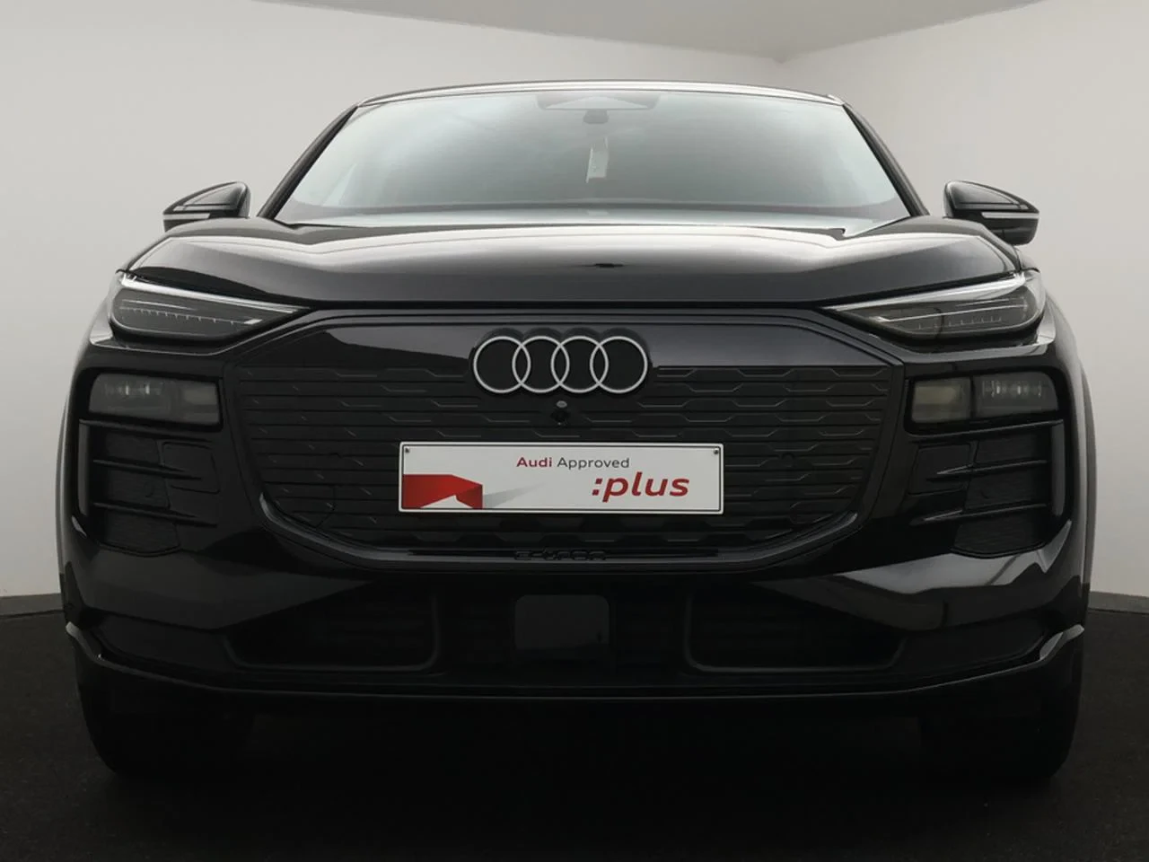 Audi Q6 e-tron Sportback e-Tron 83 kWh 252PK Advanced *NAVI*APP CONNECT*BLTH*CRUISE*DIGITAL DASHOBOARD*ZETELVERWARMNG*SPORTSEATS*ADAPTIVE CRUIS