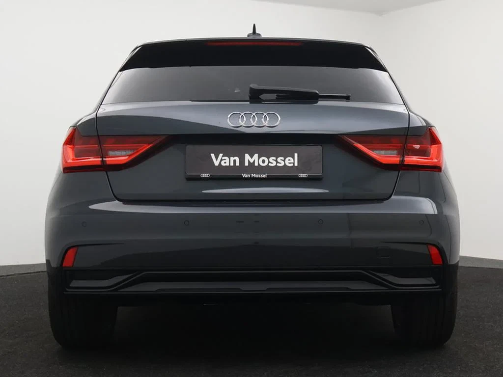 Audi-A1 Sportback-image-6
