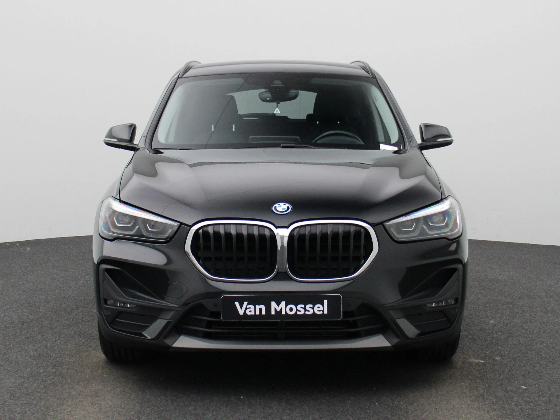 BMW-X1-image-2