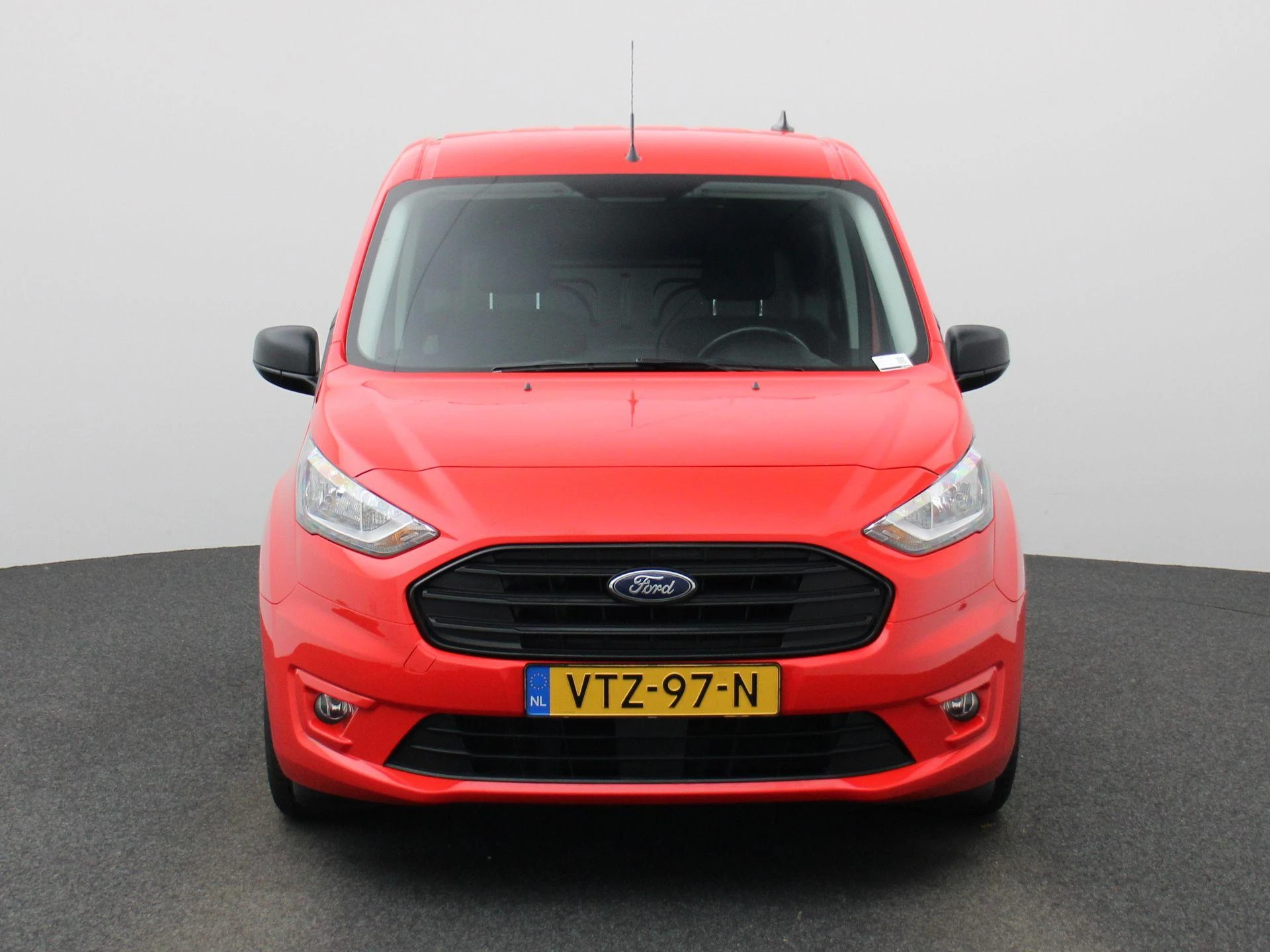 Ford-Transit Connect-image-2