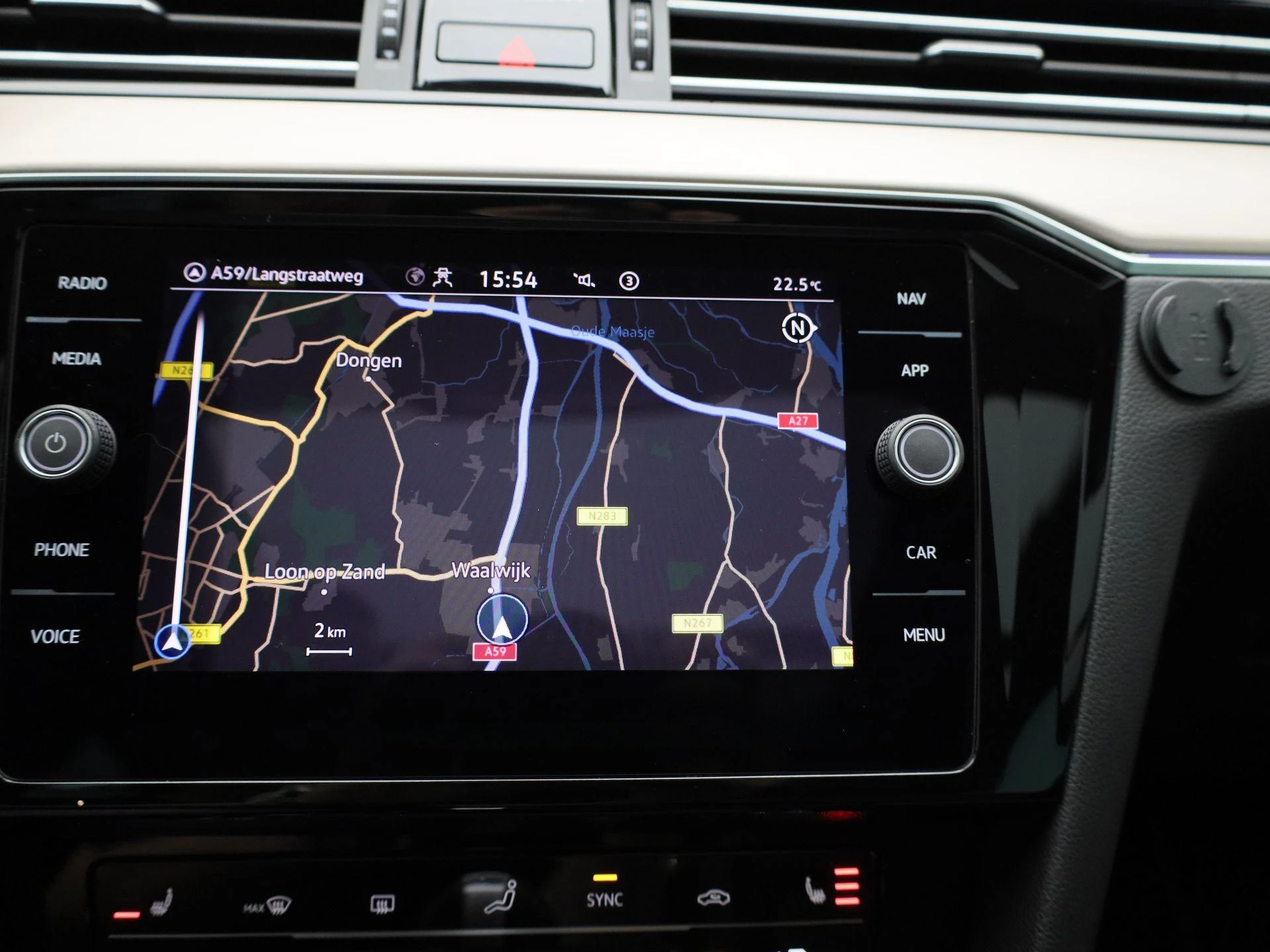 Volkswagen-Passat-image-20