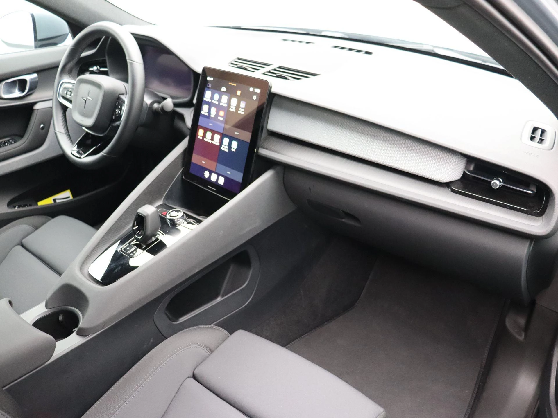 Polestar 2 SR SM 64kWh