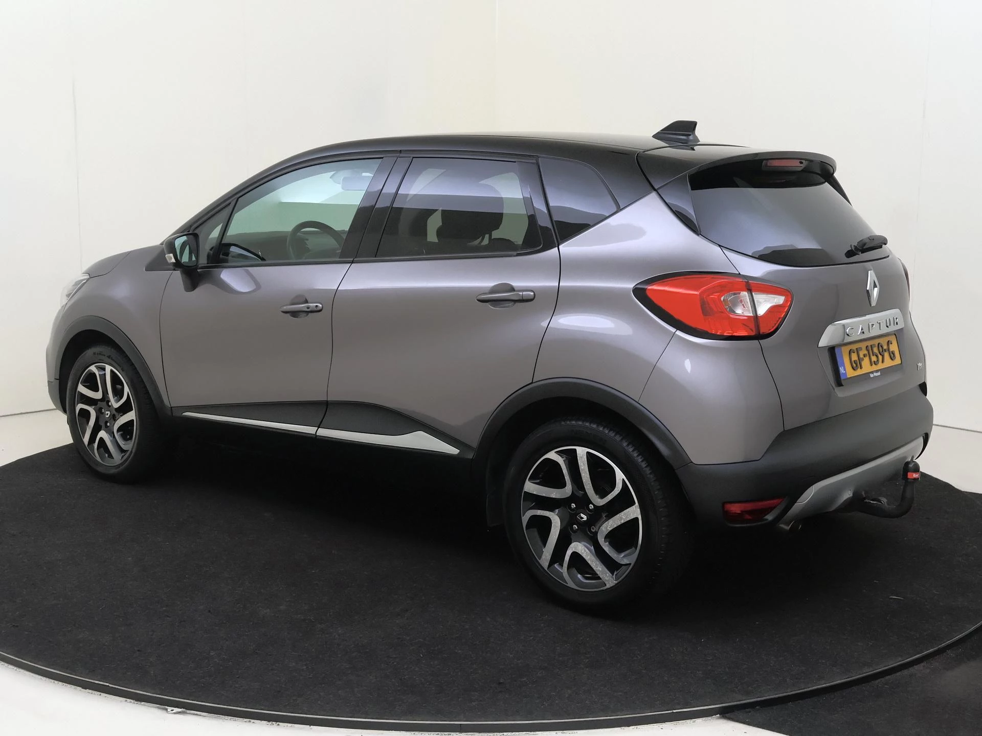 Renault-Captur-image-6