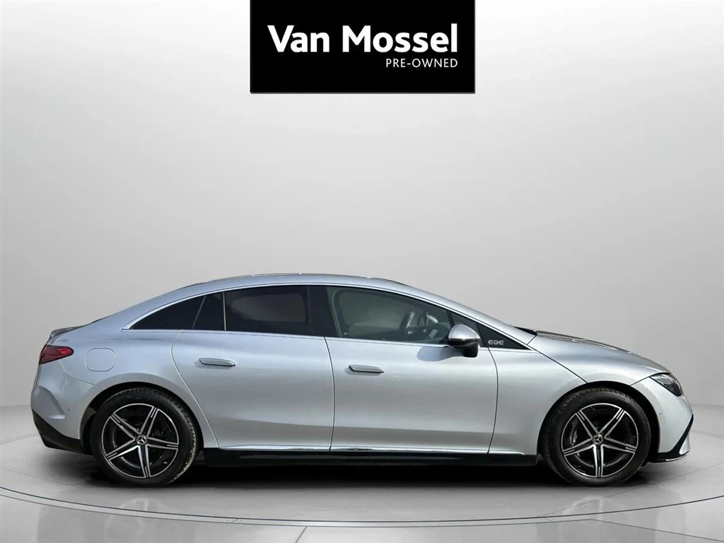 Mercedes-Benz-EQE-image-3