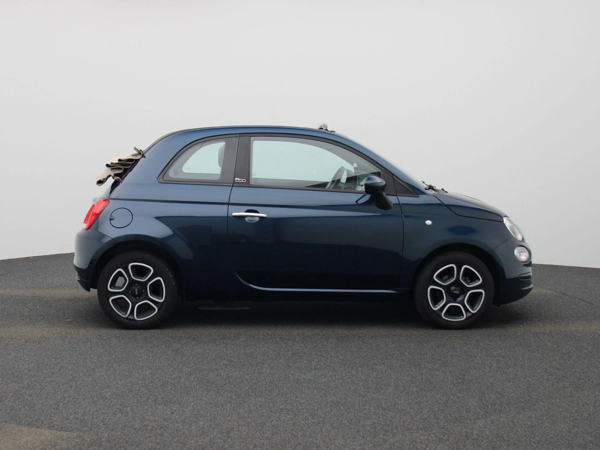 Fiat-500C-image-5