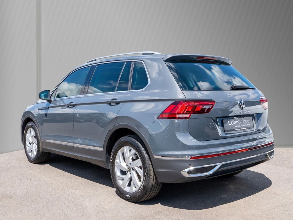 Volkswagen Tiguan 2.0 TDI DSG Elegance AHK, Pano, ZGV
